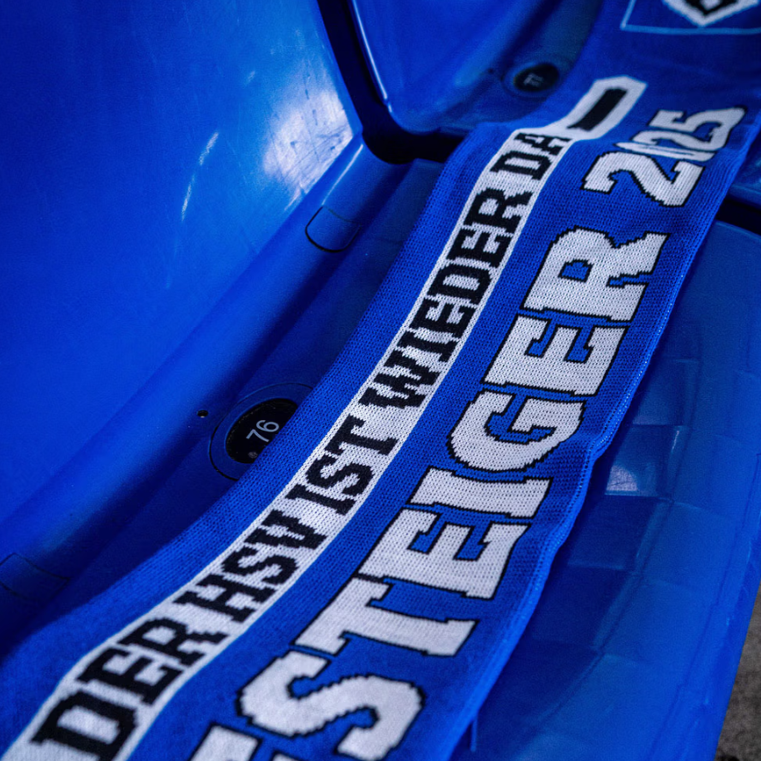 HSV Schal "Aufstieg 24/25" - Der HSV ist wieder da